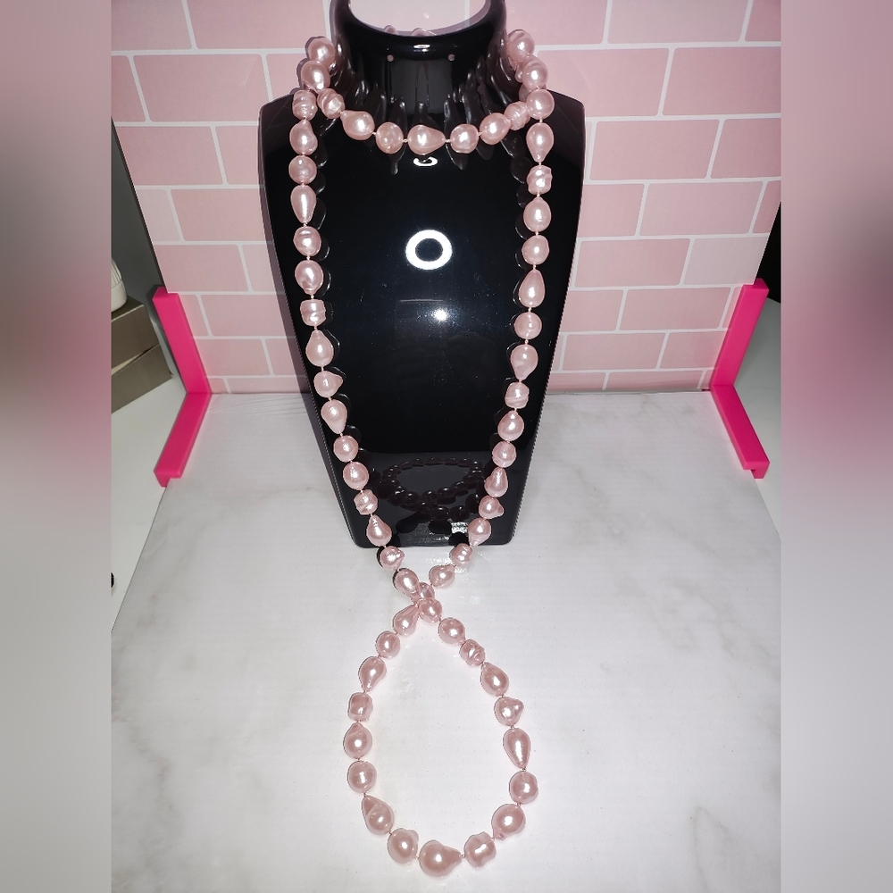 Vintage Bead necklace lot